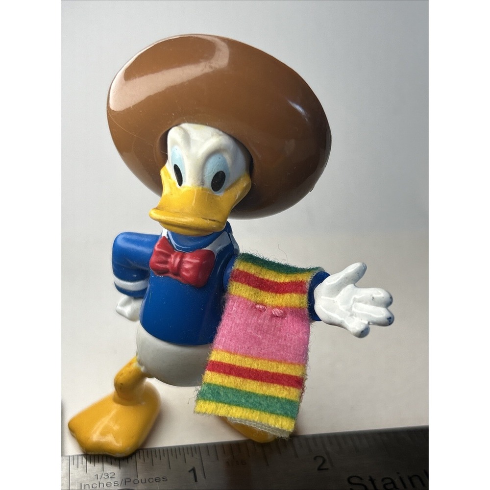 Disney Donald Duck Mexican Sombrero Hat Three Caballeros Tall PVC Figure Toy